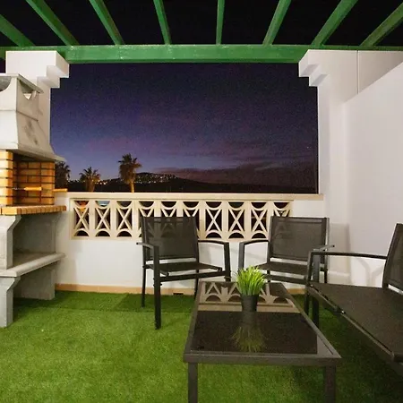Apt De 2 Bedroom Completamente Nuevo Y Equipado,bbq * Caleta De Fuste