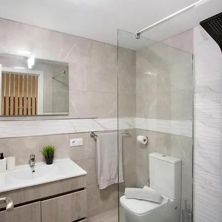 Apt De 2 Bedroom Completamente Nuevo Y Equipado,bbq